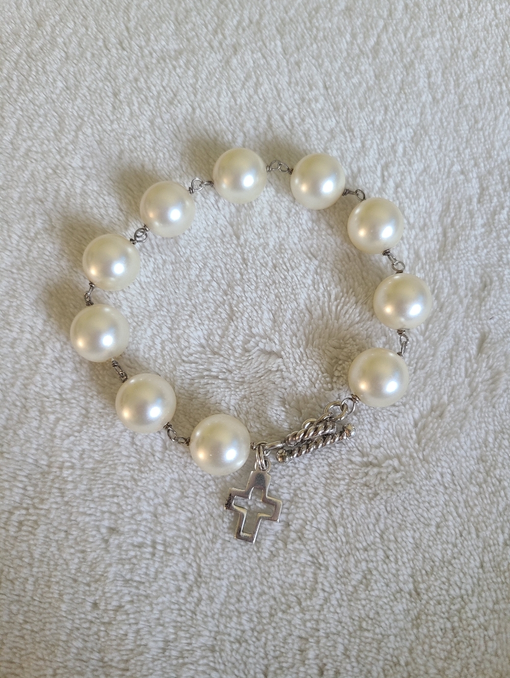 Sterling silver 925 Faux Pearl Bead Silver Cross Charm Toggle Bracelet